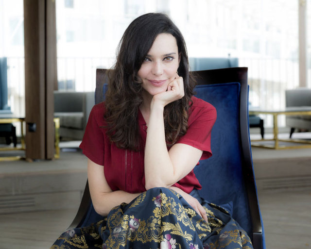 Hande Ataizi (42 yaşında)