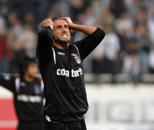 İbrahim Kaş - Yaş: 29 - Eski Takımı: Beşiktaş - Şu anki Takımı: Elazığspor