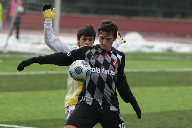 Sinan Kurumuş - Yaş: 21 - Eski Takımı: Beşiktaş - Şu anki Takımı: Bayrampaşa