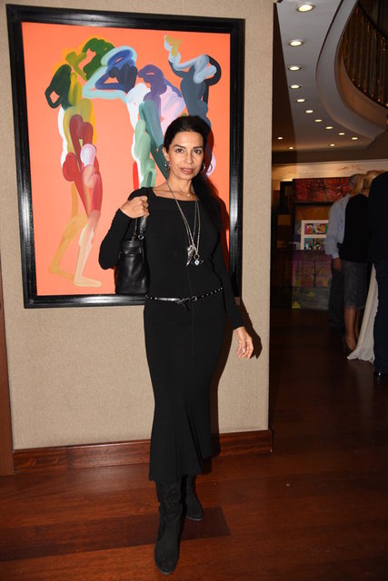 MÜGE KARAMIZRAK
