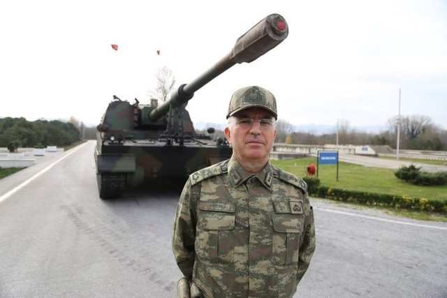 Üzerindeki atış kontrol sistemiyle görev girilen koordinatlara anında atış yapabilme kabiliyetine sahiptir."AA