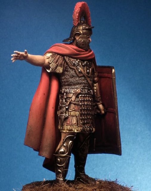 Roma İmparatorluğunun üç kıtaya yayılmasında çok önemli rol oynayan Centurio'lar, centuria denilen ve 80 askerden oluşan özel birlikleri komuta ediyor ve en zorlu görevlere gönderiliyordu.