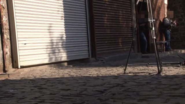 ELÇİ ÖLDÜ, 2 POLİS ŞEHİT - Terör örgütü mensuplarınca ateş açılması sonucu çıkan çatışmada, Diyarbakır Baro Başkanı Tahir Elçi hayatını kaybetti. 