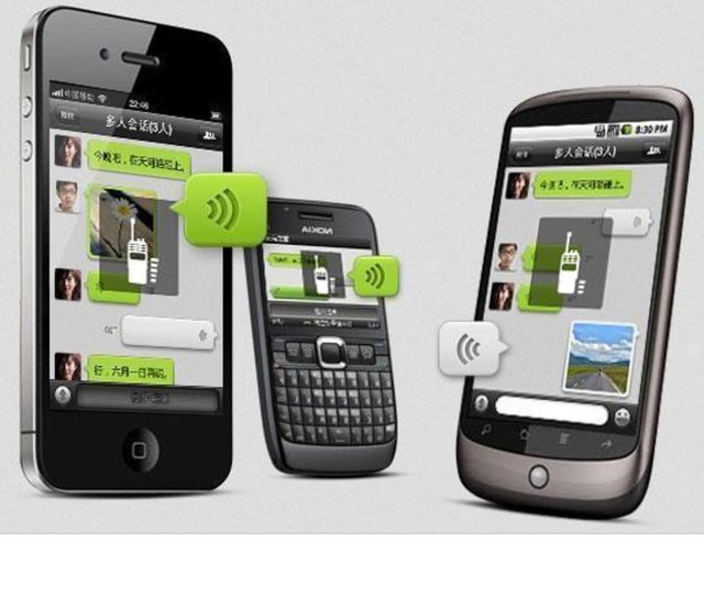 WeChat WhatsApp'a diğer alternatif. Çin kaynaklı WeChat direkt mesajlaşmanın ötesinde bir tür sosyal ağa benziyor. Kullanıcılar birbirleri ile mesaj, fotoğraf paylaşma, grup sohbet, ses ve videolu arama, lokasyon bildiri paylaşımı ve arkadaş arama özelliklerini kullanabiliyor.