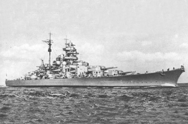 İsmini Almanya İmparatorluğu'nun "Demir Şansölye"si Otto von Bismarck'tan almıştır.