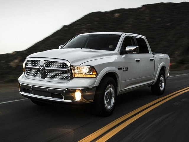 Büyük yakıt ekonomisi nedeniyle İtalyan mühendisler tarafından en iyi dizel otomobil olma ünvanına sahip. 