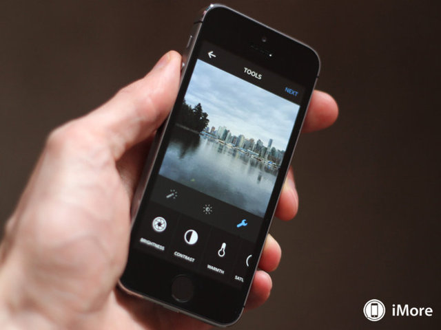 Bunun haricinde fotoğrafların daha çok kişiye ulaştırmak için 'hashtag' olarak adlandırılan bu etiketler kullanılmaya başlandı.