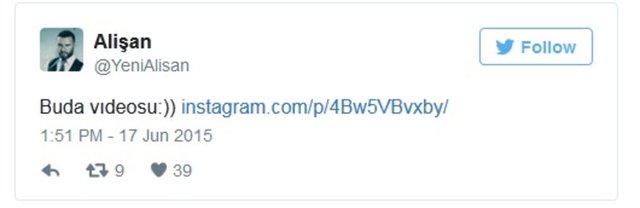 Ünlü şarkıcı bu paylaşımında bir bağlaç hatası yaparak '-de' bağlacını birleşik yazmış.