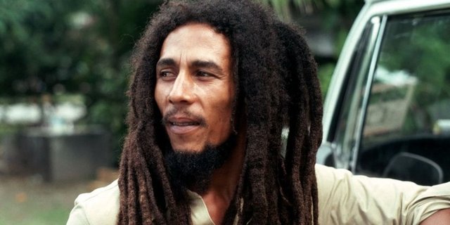 En yakın arkadaşlarından bazılarına göre Bob Marley, 36 yaşında öleceğini biliyordu. Cilt kanserine yakalanan efsanevi şarkıcı henüz bu hastalığa yakalanmadan önce kendinin 40 yaşının üzerinde olamayacağını söylüyordu. 