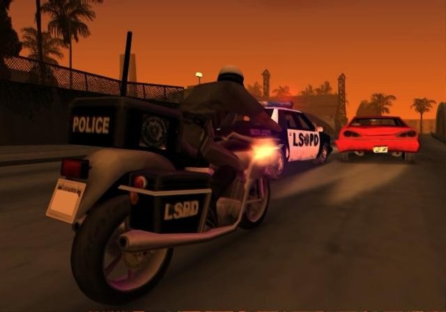 Grand Theft Auto: San Andreas (2004)Serinin bu zamana kadar çıkan oyunları arasında en geniş haritaya sahip olan GTA: San Andreas'ta, uçak ve tren gibi araçların kullanılabilmesiyle oldukça beğenilmişti.