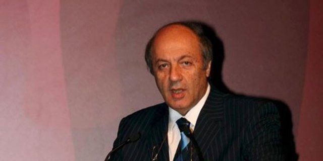 EBEVEYN: Tuncay Özihan - GRUP: Anadolu Grubu