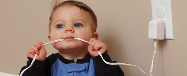 * Bebeğinizi zeminden yüksek bir mekanda yalnız bırakmayın.