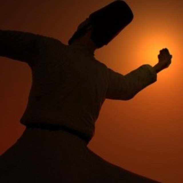 Nasibinde varsa alırsın karıncadan bile ders. Nasibinde yoksa bütün cihan önüne serilse sana ters.