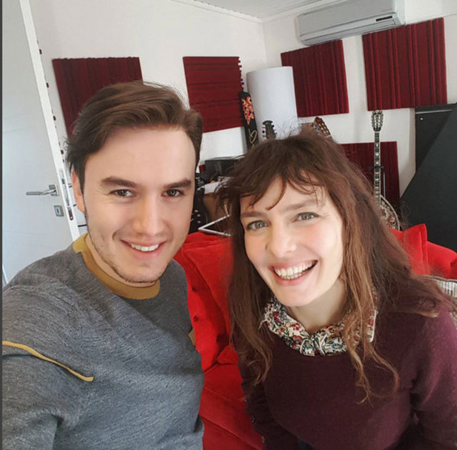 MUSTAFA CECELİ - Sabah kuşları yeni şarkı peşinde..