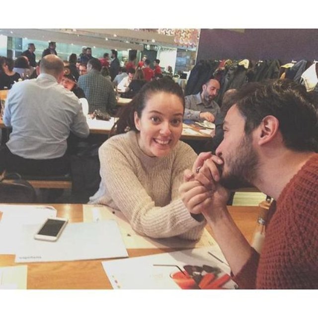 ANIL ALTAN - Uzun aradan sonra karşılıklı buluşmalar,bakışmalar,sevindirik olmalar.