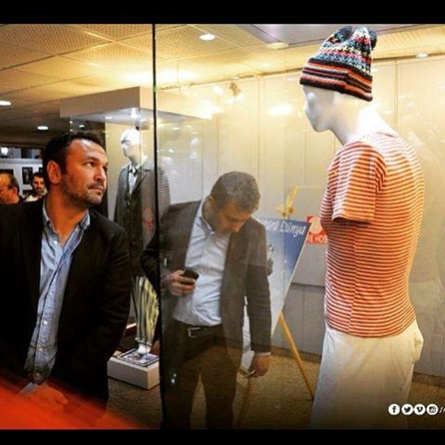 ALİ SUNALBakışmak