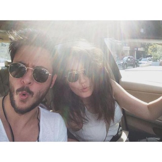 PELİN AKİLNe çabuk geçti gitti bir yaz daha