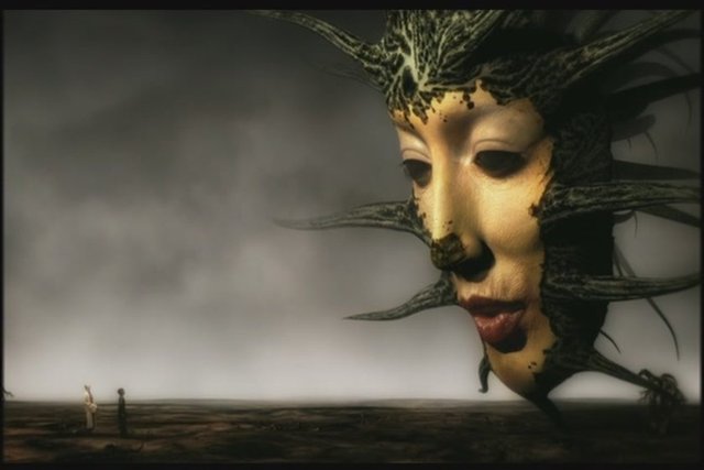 Mirrormask  - Salvador Dali'nin resimlerinden ve Alice Harikalar Diyarı'ndan esinlenilen film fantezi dünyasında geçen ve izleyiciyi sürükleyen bir film.
