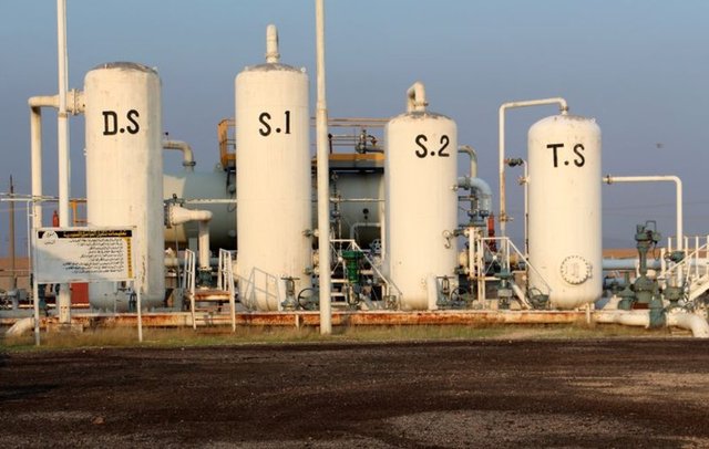 Rusya, Deyr ez Zor ve Kamışlı üzerinden de Batman'a petrol taşındığını iddia etti. Ancak Kamışlı kentini, Suriye'deki olayların başından bu yana Esed rejimi ile Moskova yönetiminin desteklediği terör örgütü PKK'nın Suriye'deki kolu PYD kontrolde tutuyor.