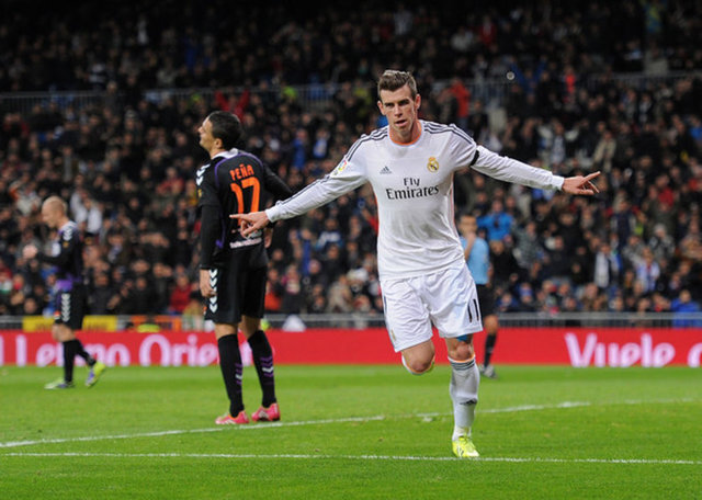 1 - Gareth BaleSouthampton'dan Tottehham'a: 14,70 milyon €Tottehham'dan Real Madrid'e: 94,00 milyon €Kar: 79,30 milyon Euro