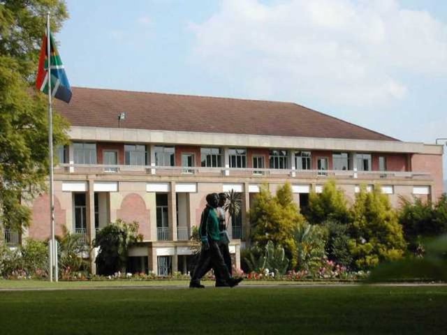 46-	University of KwaZulu-Natal Güney Afrika