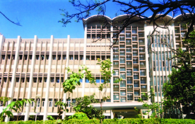 29-	Indian Institute of Technology Bombay Hindistan