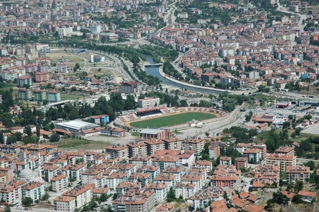 İl: Tokatİlçe: TurhalMahalle: CumhuriyetNüfusu: 14461