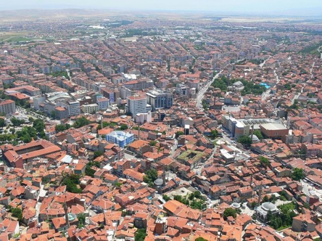 İl: Afyonkarahisarİlçe: MerkezMahalle: CumhuriyetNüfusu: 12397