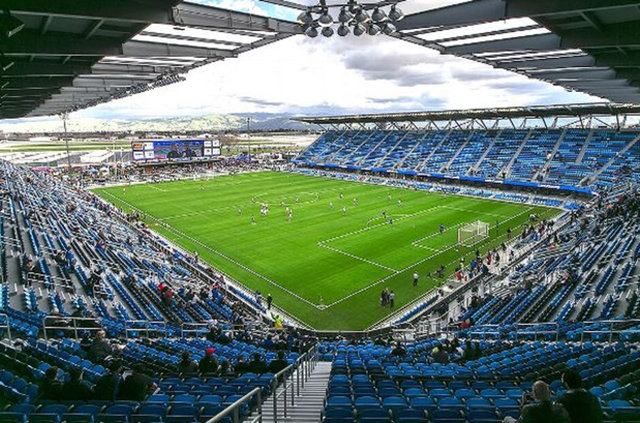 Yapımı Ağustos 2015'te tamamlanan Almanya'daki Continental Arena 15.224 seyirci kapasitesine sahip...