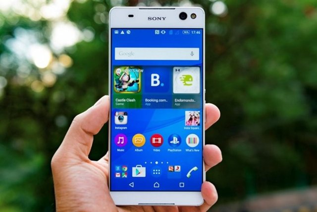 SONY XPERIA C5 ULTRAİşletim Sistemi: Android 5.0 Lollipopİşlemci Hızı: 1.7 GHz MediaTek MT6752Ram: 2 GBBatarya: 2930 mAhEkran Boyutu: 6.0 inçEkran Çözünürlüğü: 1080 x 1920 Kamera Çözünürlüğü: 13 MegapikselDahili depolama: 16 GB