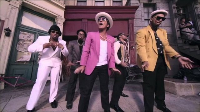 3.Uptown Funk – Mark Ronson