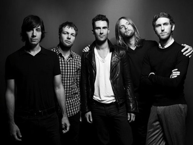 4.Maroon 5