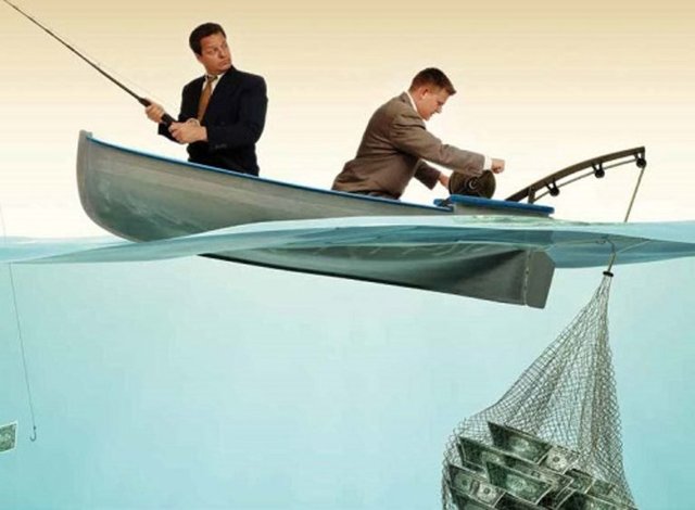 Örneğin, film setleri için hazırlanacak yeşil alanların hazırlanması veya bilgisayar oynayan profesyonel bazı insanların, oyun içerisinde ihtiyaç duydukları asistanlık hizmeti için para ödemeleri gibi birçok meslek bulunuyor.