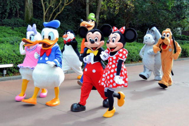 Disney Karakteri - Yıllık 32 bin dolar