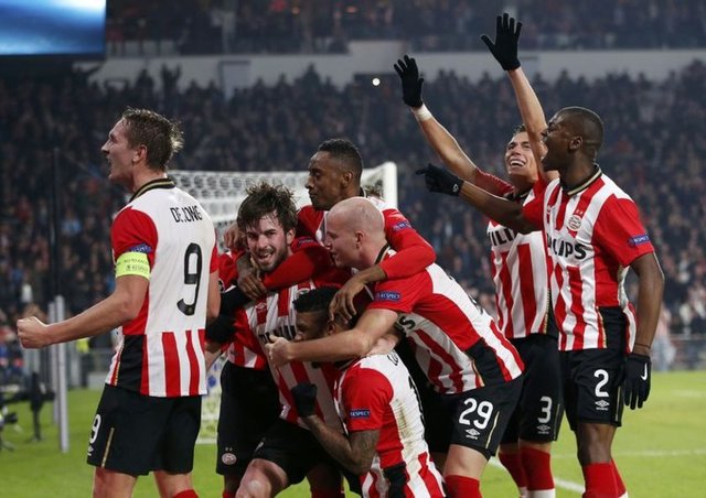 B Grubu - Bir üst turPSV EİNDHOVEN | 10 puan