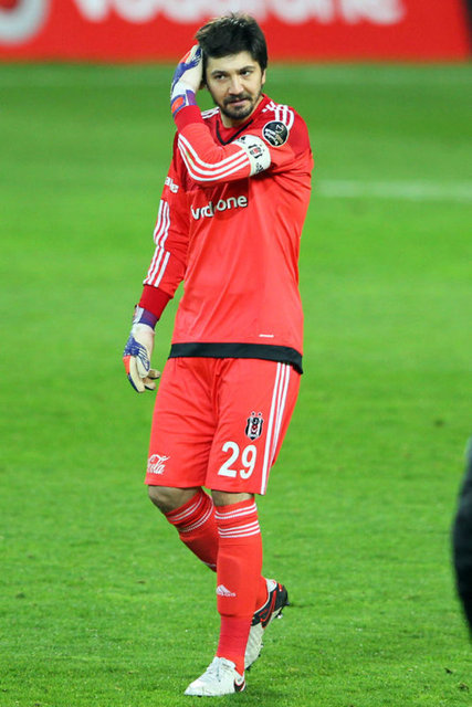 - Tolga Zengin, yeter diyorum!.