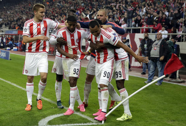 21- Olympiacos FC - 70.940 -  