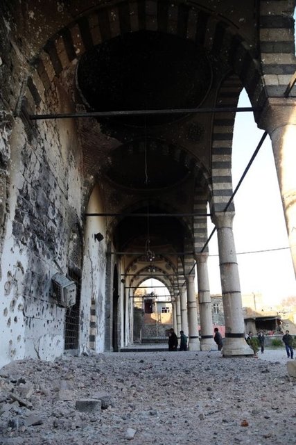 Yapılan araştırmalara göre, yaklaşık 20 bin kişi de ilçeden göç etti. 9 gün süren operasyonlarda 2 polis şehit olurken, 13 polis de yaralandı. Operasyonlarda 31 terörist etkisiz hale getirildi. -  