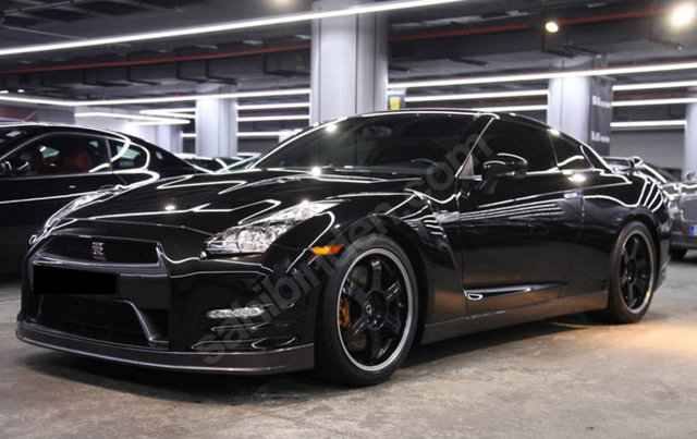 Nissan Skyline GT-R R35  - YIL:     2012 - KM:      1.598 - FİYAT: 200.000 EURO  - 648,460 TL