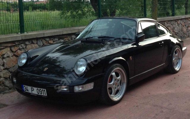 Porsche 911 Carrera - YIL:     1990 - KM:      145.000 - FİYAT: 195.000 EURO  - 632,112 TL