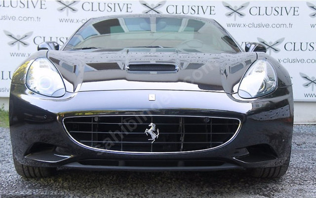 Ferrari   California   4.3  - YIL: 2013 - KM:    5.000 - FİYAT: 285.000 EURO - 921,804 TL 