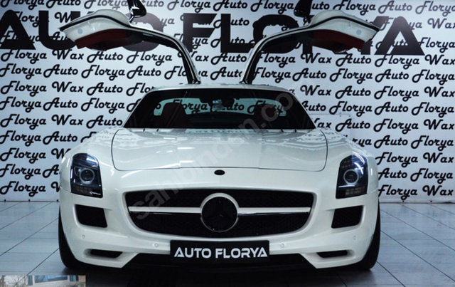 Mercedes - Benz SLS AMG   Coupe  - YIL: 2013 - KM:  3.500 - FİYAT: 320.000 EURO  - 1.035,424 TL 
