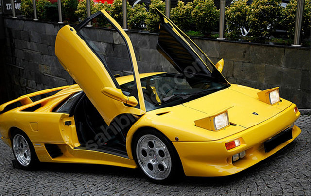 Lamborghini Diablo VT  - YIL:     1996 - KM:      28.526 - FİYAT: 195.000 EURO  -  632,112 TL