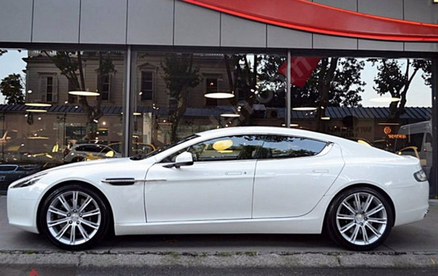 Aston Martin Rapide  - YIL:     2011 - KM:      14.520 - FİYAT: 239.500 EURO  - 777,009 TL 