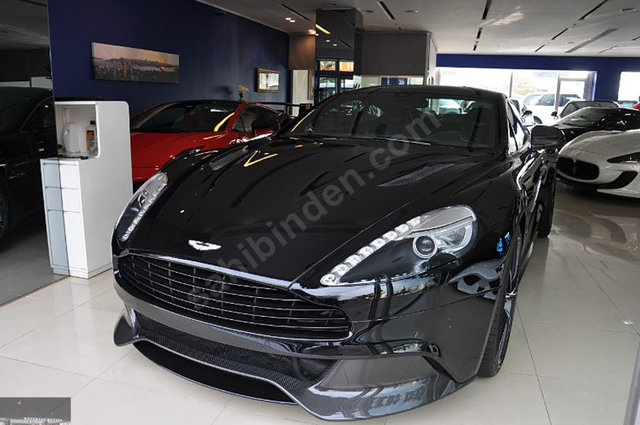 Aston Martin Vanquish V12  - YIL: 2012 - KM: 900 - FİYAT: 710.000 EURO  - 2.282.011 TL 