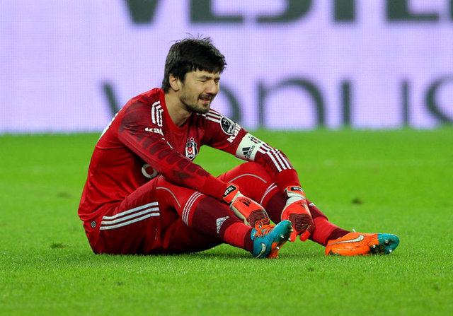 Tolga Zengin formasını kaybederse tarihte kariyeri bir hatayla değişen ilk kaleci olmayacak. İşte kimileri hafızamızdan silinen bir dönemin manşetleri süsleyen isimleri.