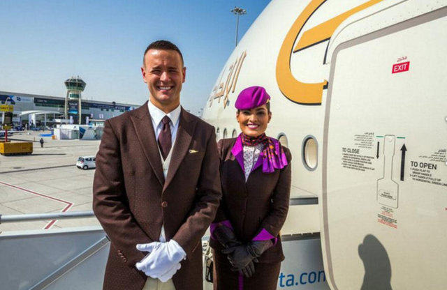 Birleşik Arap Emirlikleri'nin havayolu şirketi Etihad Airways neredeyse rezidans uçaklarıyla lükste sınır tanımıyor... 