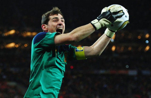 2010Kaleci: Casillas (Real Madrid)