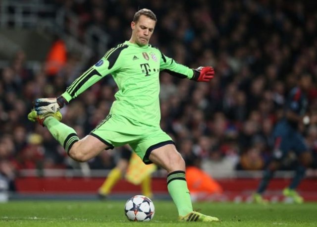 2014Kaleci: Neuer (Bayern Münih)​