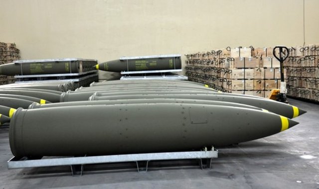 Nüfuz edici bombanın dış geometrisinin güdüm kiti arayüzleri, kütle, kütle merkezi ve eylemsizlik özelliklerinin MK-84 (2000 libre) genel maksat bombasıyla benzer olduğunu dile getiren Öncel, şunları kaydetti: